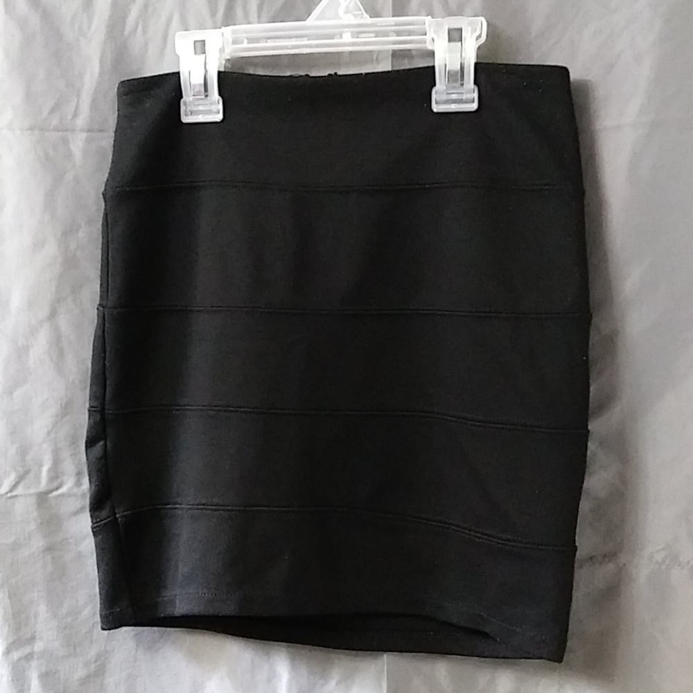 XS ~ Black Mini Skirt